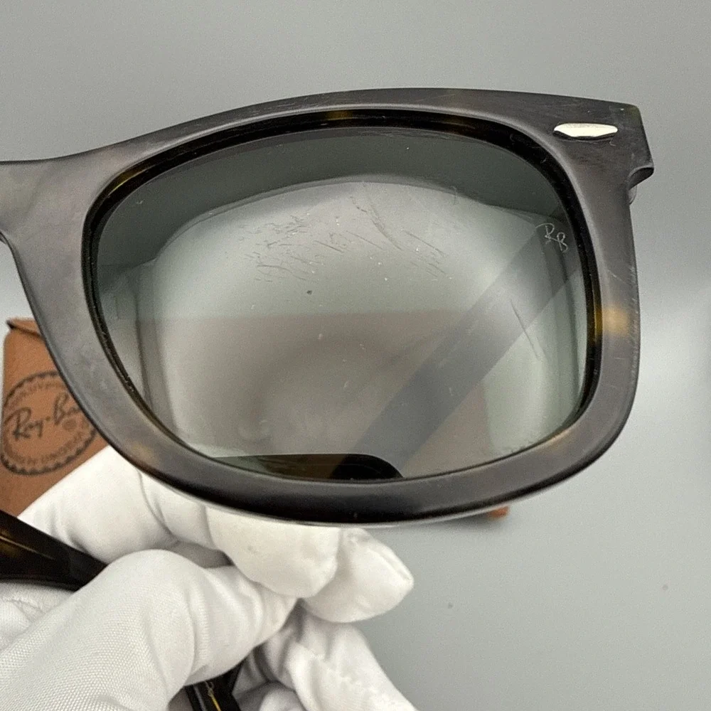 Ray-Ban Wayfarer Authentic RB2140 Vtg 902/50-22 Tortoise w/Green Gradient lens